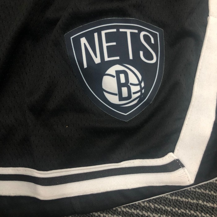 Brooklyn Nets  nba shorts   23/24 Icon Edition