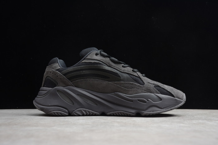 Yeezy 700 V2 Cool Black FU6684