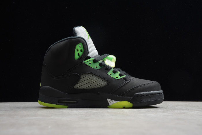 Air Jordan 5 Retro OG “Quai 54” Black Fluorescent Green 255054-511
