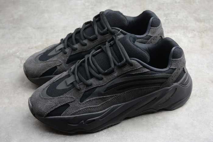 Yeezy 700 V2 Cool Black FU6684