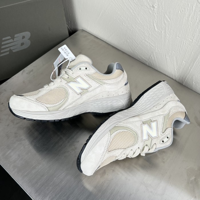 New Balance 2002R Sea Salt U2002RWH