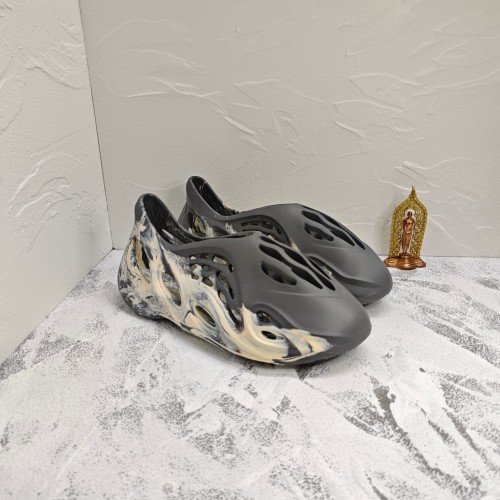 adidas Yeezy Foam Runner Sulfur Non-slip