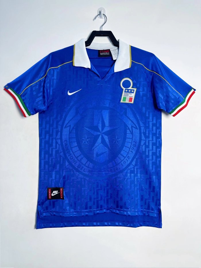 Italy Retro Home Jersey 1995