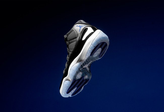 Air Jordan 11 “Space Jam” 378037-003