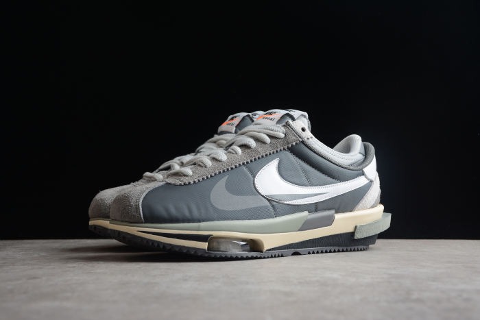 Sacai x Nike Cortez 4.0 OG DQ0581-100 Grey DQ0581-001