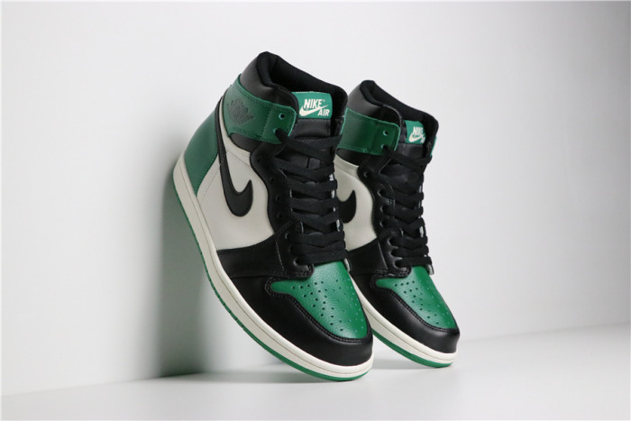 Air Jordan 1 High Pine Green size 12 555088-302 OG