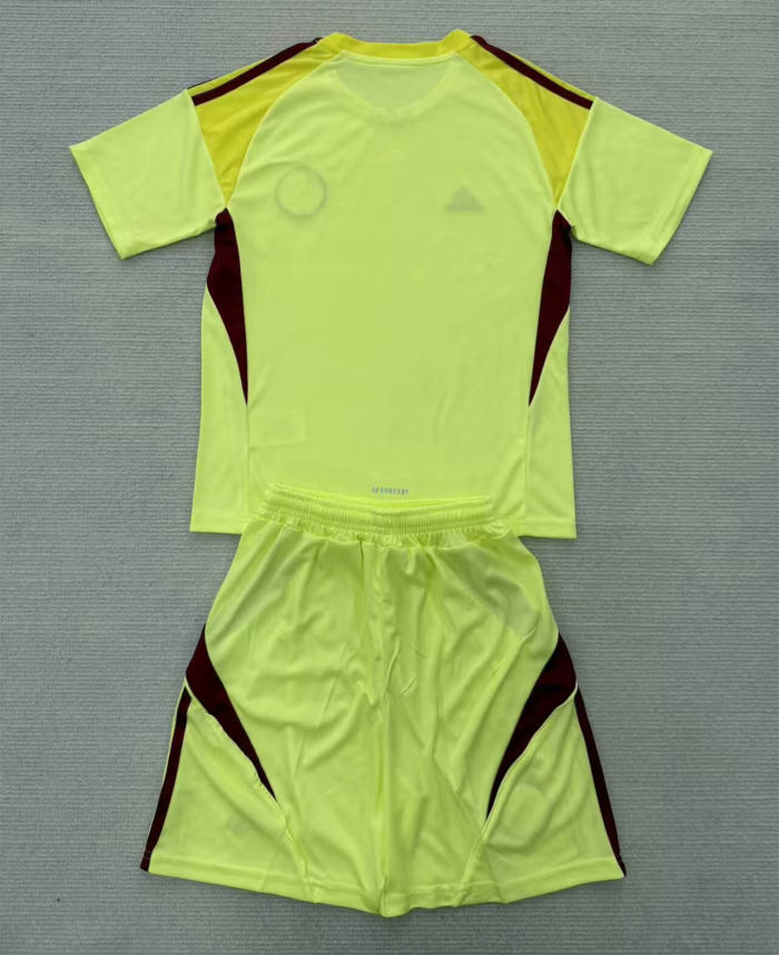 Celtic Goalkeeper Kids Suit 25/26