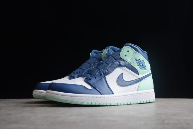 Jordan Air 1 Mid “Blue Mint”