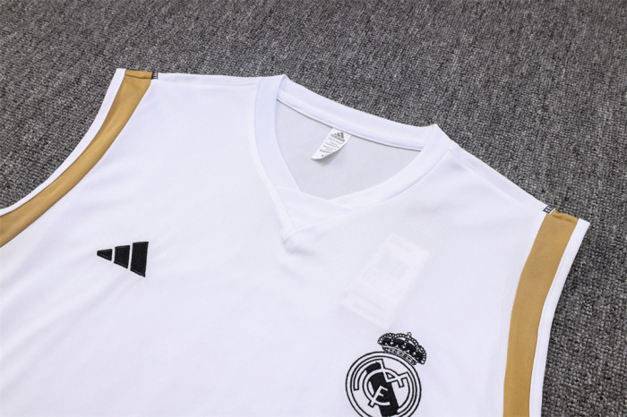 Real Madrid Training Jersey 23/24