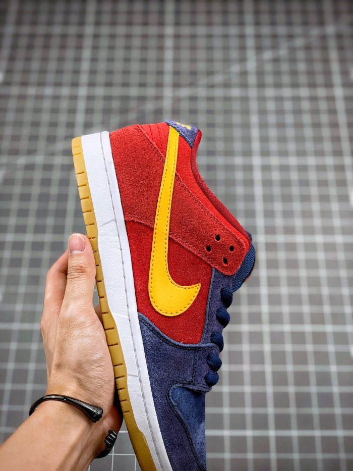Nike SB Dunk Low Barcelona - DJ0606-400
