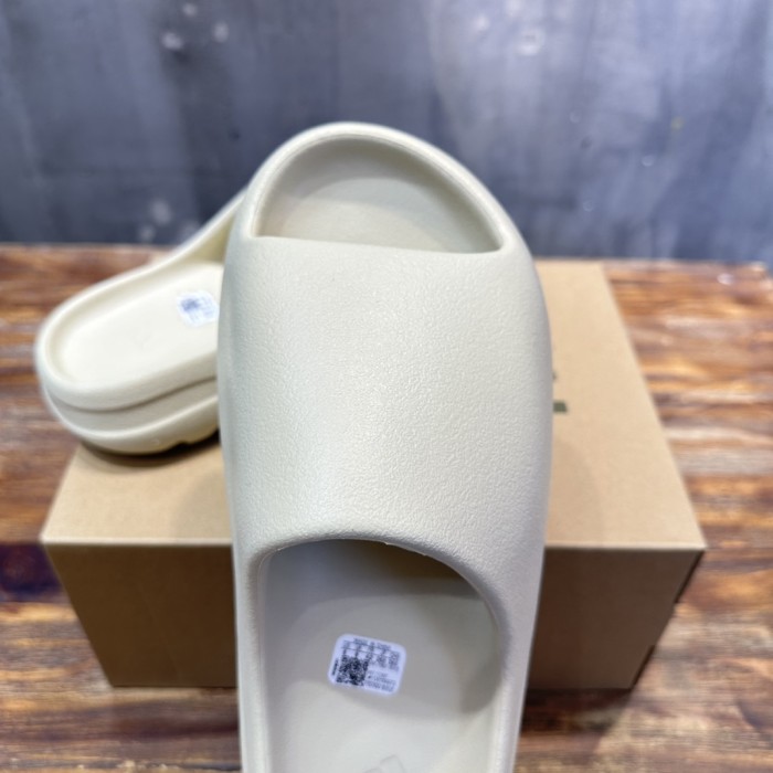 Adidas Yeezy Slide Bone FW6345