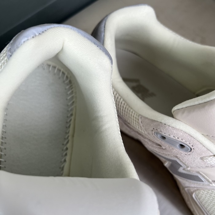 New Balance 2002R Beige Gray M2002RAA