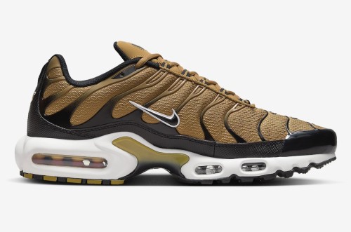 Air Max Plus “Golden Harvest” DM0032-700