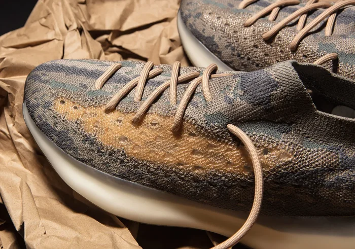 Yeezy 380 Mist FX9764