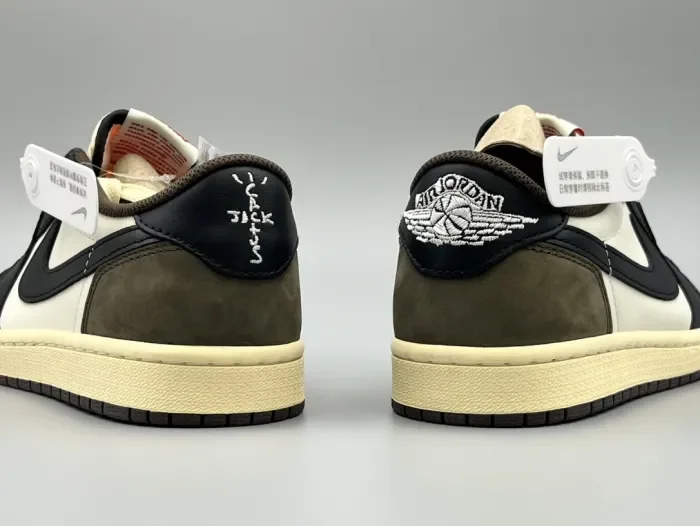 Travis Scott x Air Jordan 1 Black Brown