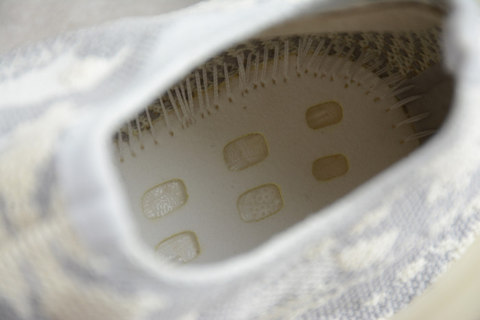 Yeezy Boost 380 Alien FB6878