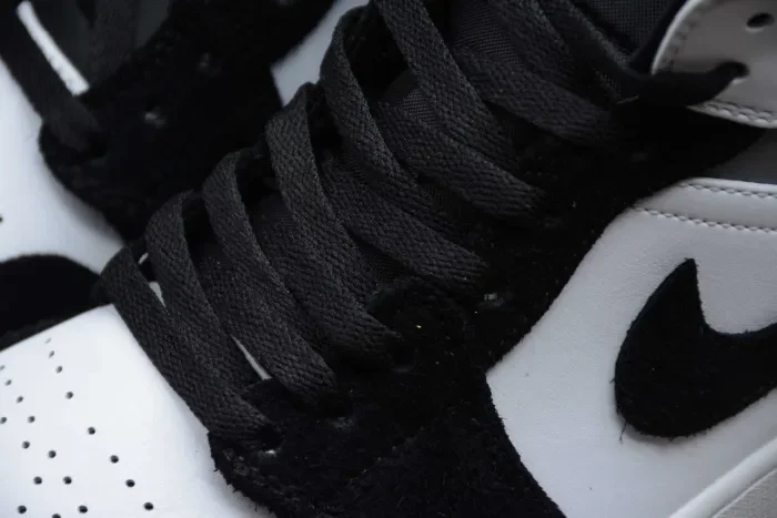 Air Jordan 1 Mid SE Purple 852542-105