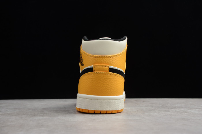 Air Jordan 1 Mid SE Lakers 852542-700