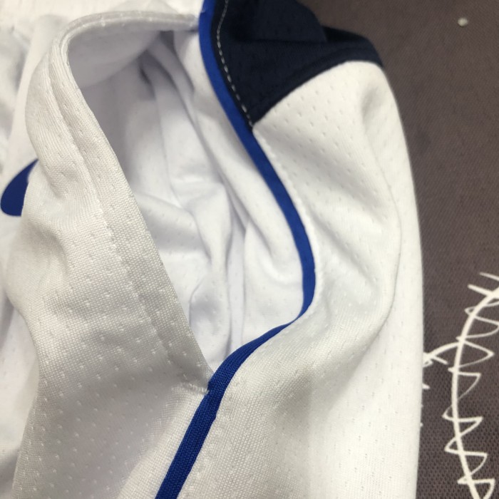 Dallas Mavericks  Shorts   Association Edition White 21/22
