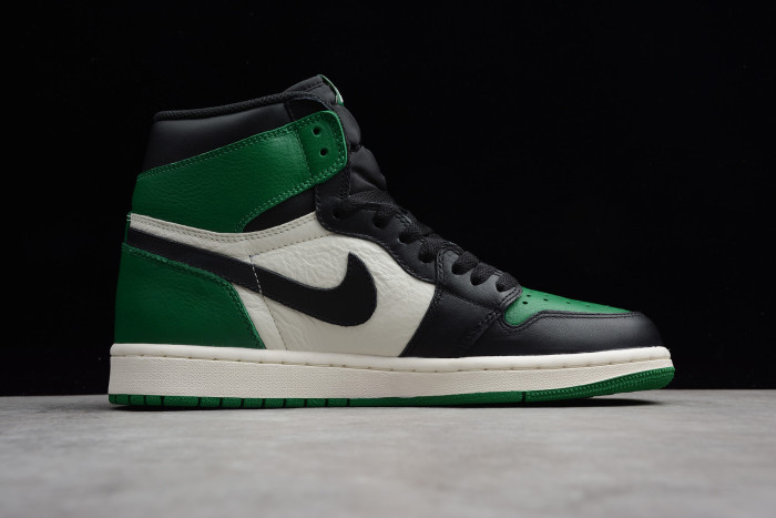 Air Jordan 1 High Pine Green size 12 555088-302 OG