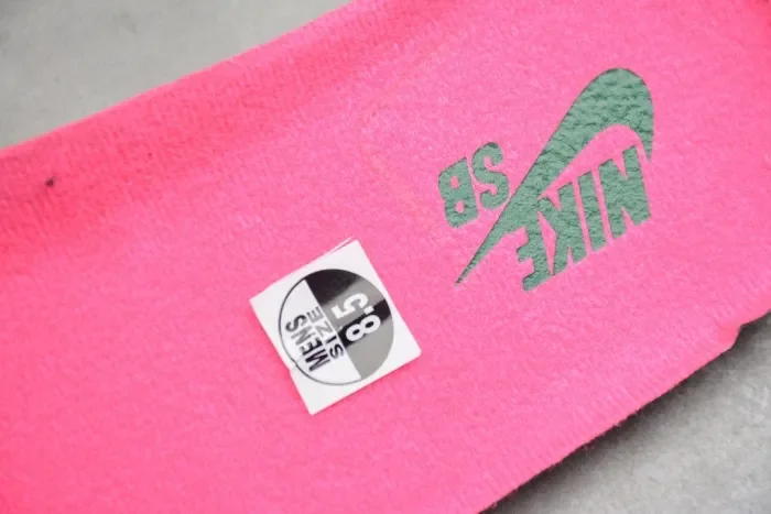 SB x Air Jordan 1 Retro High OG“Light Bone” CD6578-006