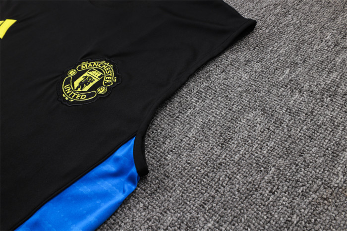 Manchester United Training Jersey 25/26