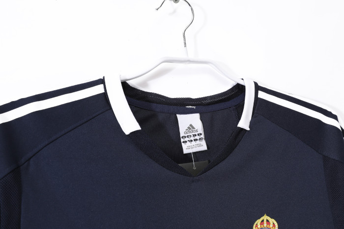 Real Madrid Away Retro Jersey 2004/05