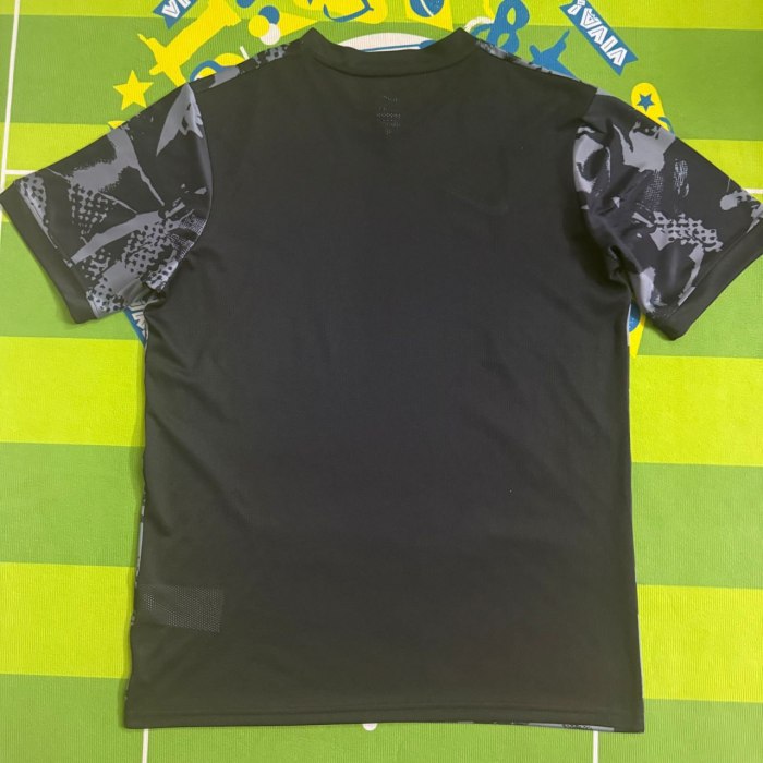 Sporting Lisbon Pre-Match Man Jersey 25/26