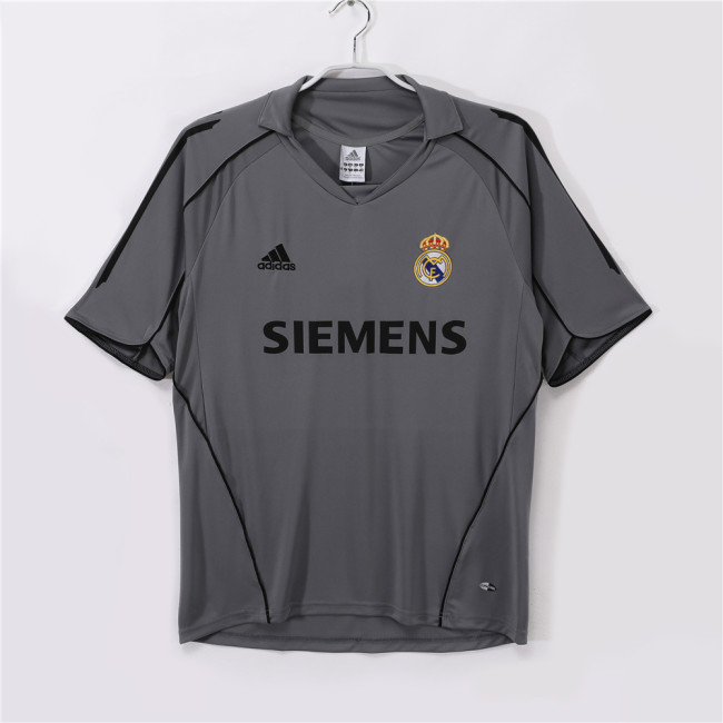 Real Madrid Third Retro Jersey 2005/06