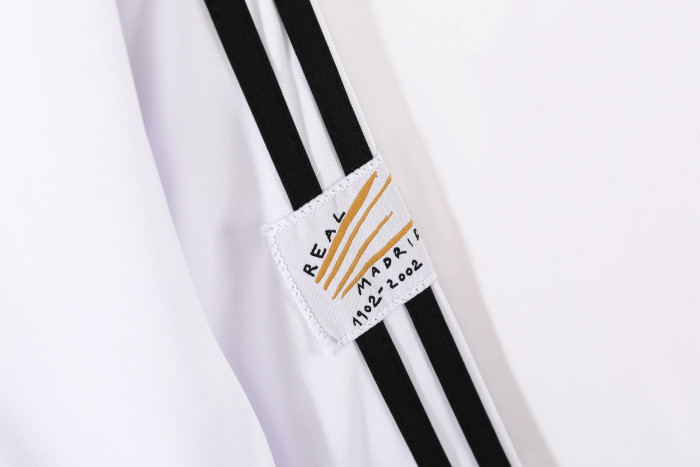 Real Madrid Home Retro Long Sleeve Jersey 2002/03