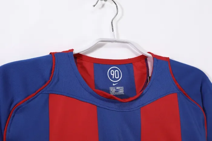Barcelona Home Retro Jersey 2004/05
