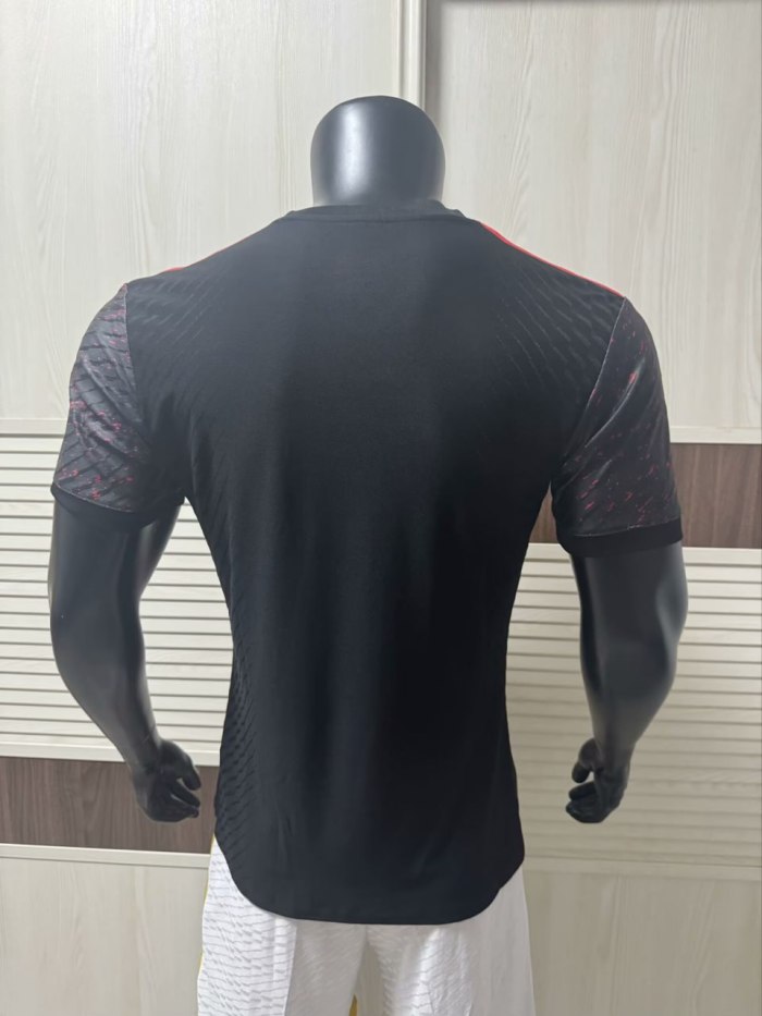 Manchester United Inferno Surge Special Player Jersey 25/26