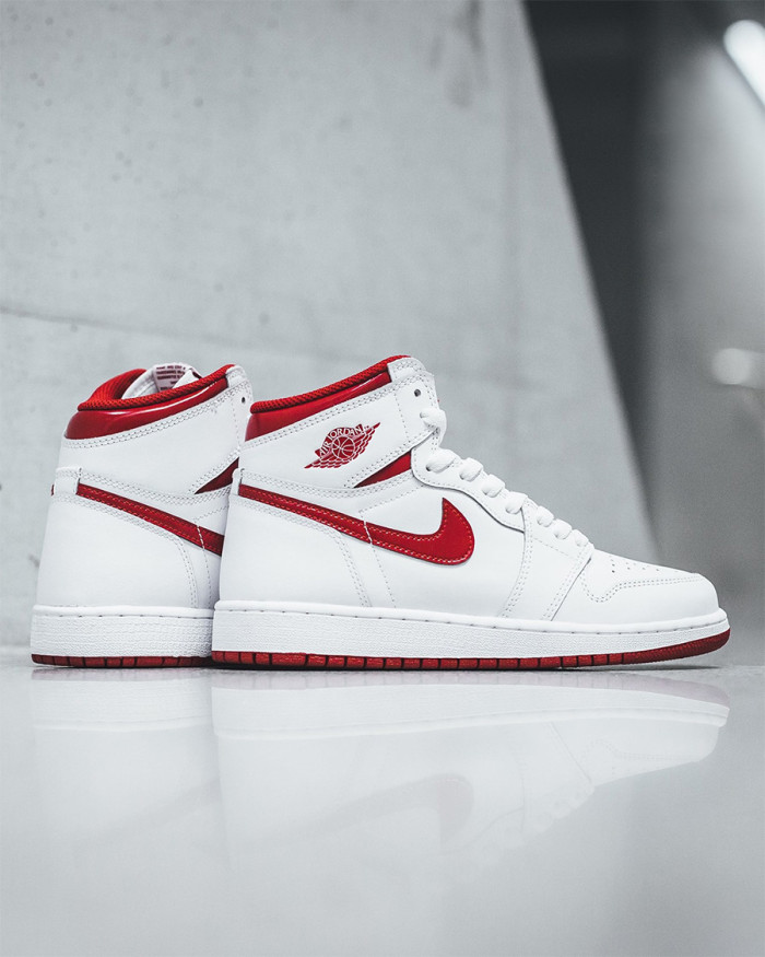 Air Jordan 1 Retro High Og Red Metallic 575441-103