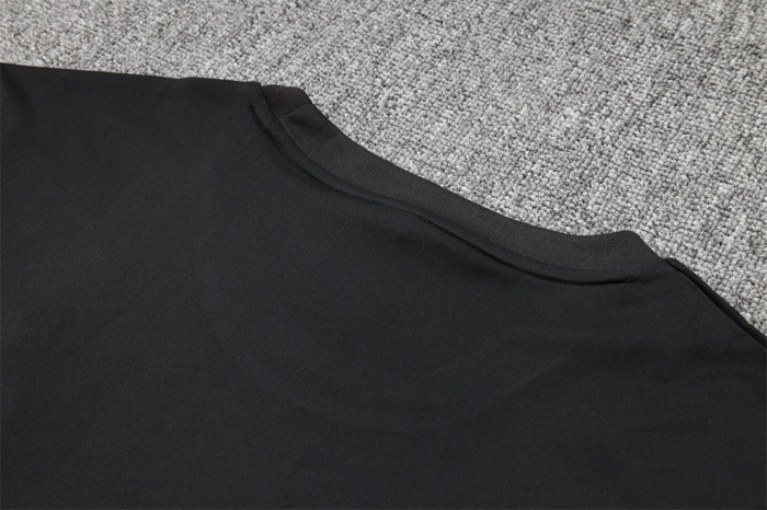 AC Milan Training Jersey 23/24