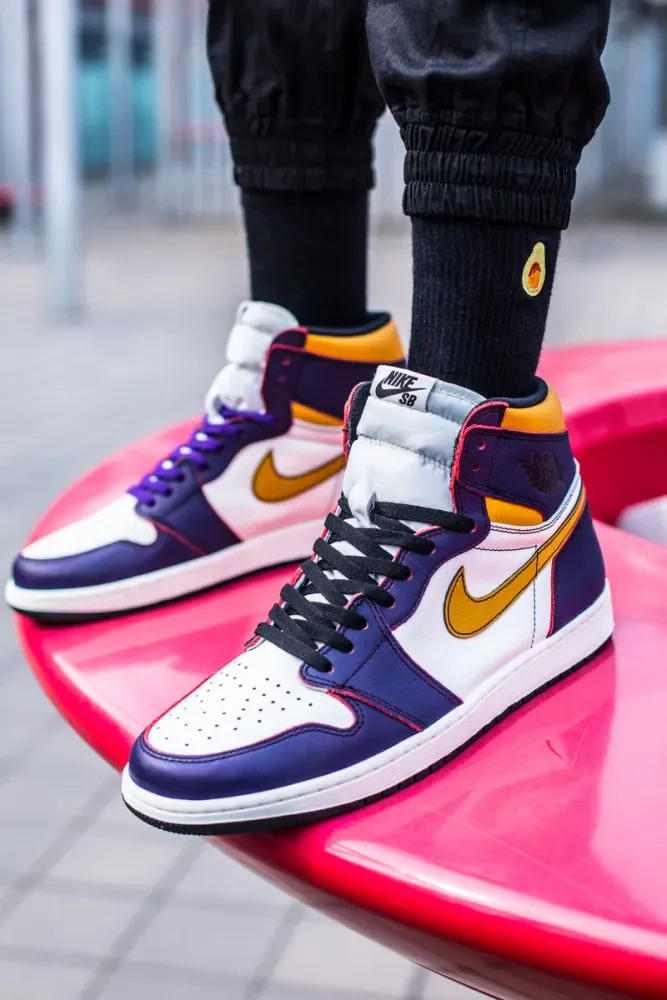 SB x Air Jordan 1 Retro High OG“Court Purple” CD6578-507
