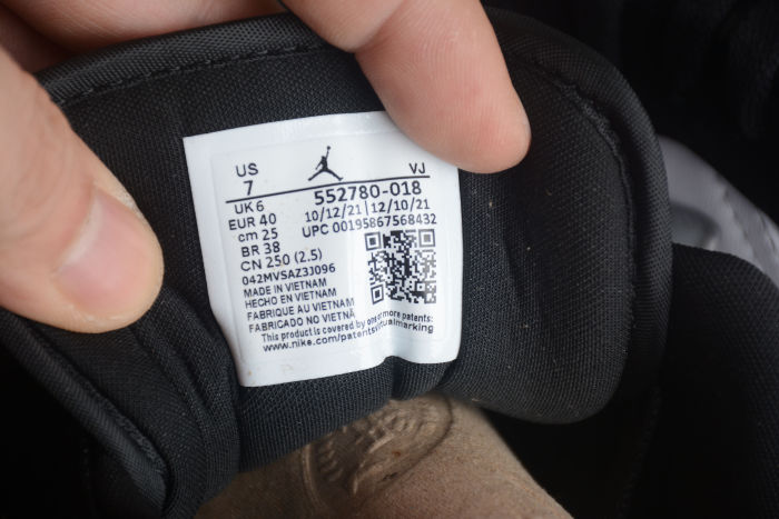 Air Jordan 1 Low New Emerald Black Grey White 552780-018