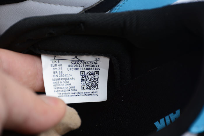 Air Jordan 1 Retro Low OG Dark Powder Blue UNC  White Black CZ0790-104