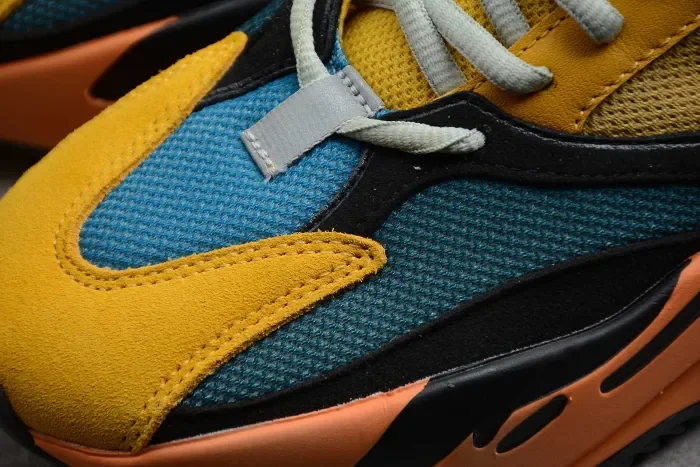 Yeezy Boost 700 Sun Orange GZ6984