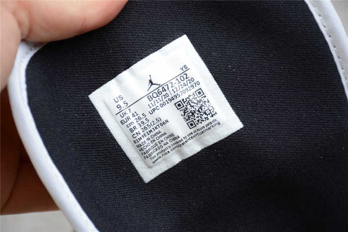 Air Jordan 1 Mid “University Blue” BQ6472-102