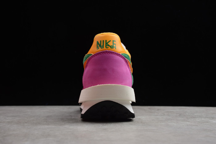 Sacai x LDWaffle 'Pine Green' | BV0073-301