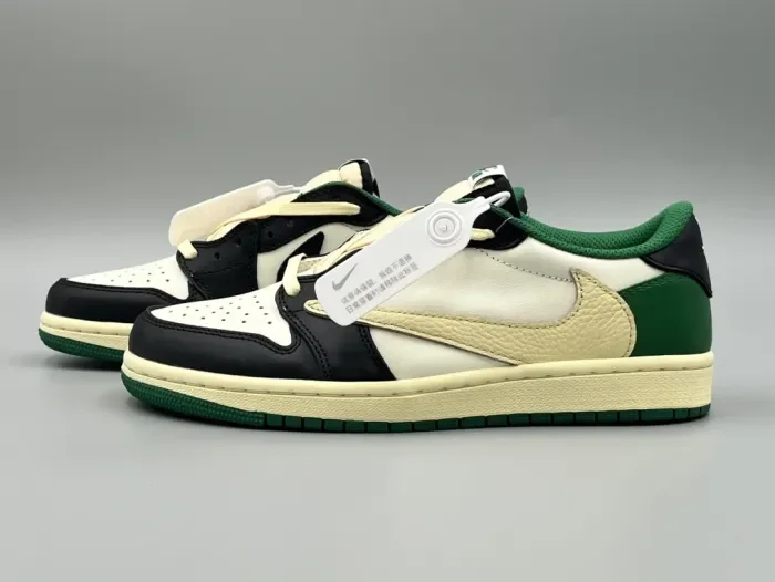 Travis Scott x Air Jordan 1 Green