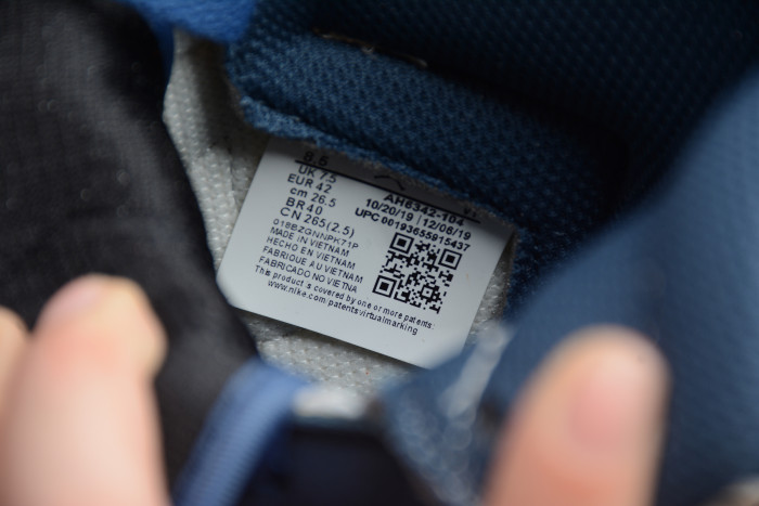 Air Jordan 1 Mid 'Jeter' AH6342-104