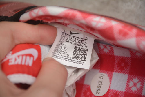 SB Dunk Low PRM 'Lobster' 313170‑661