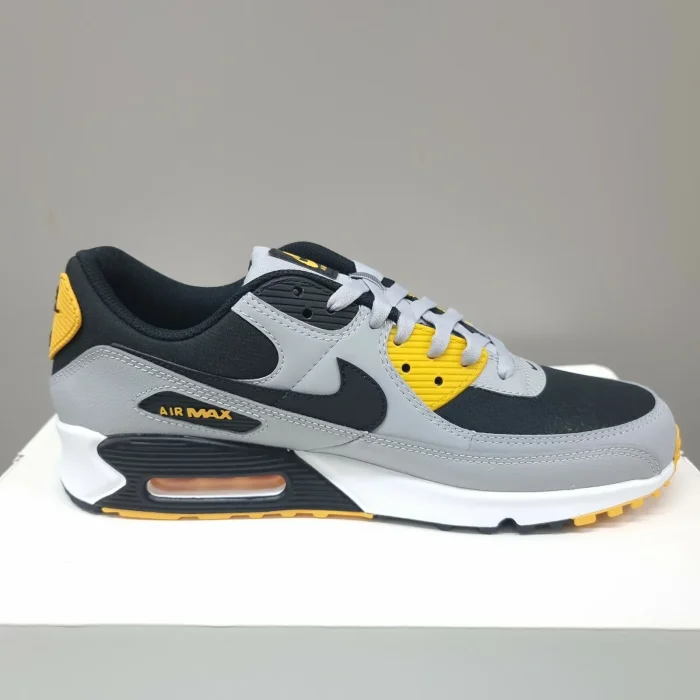 AIR MAX 90 BATMAN (DH4619 003) MEN'S TRAINERS VARIOUS SIZES