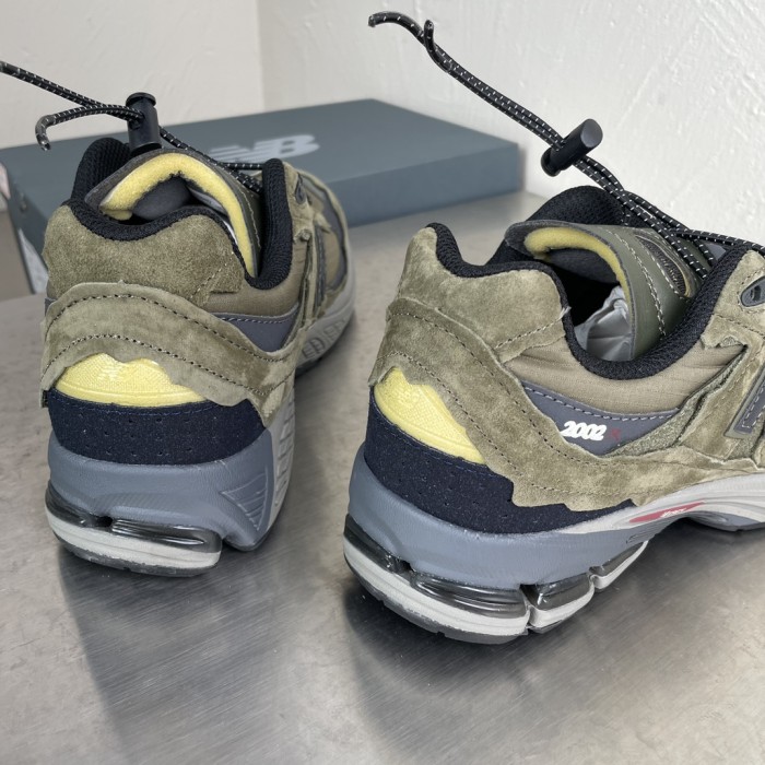 New Balance Protection Pack M2002RDN