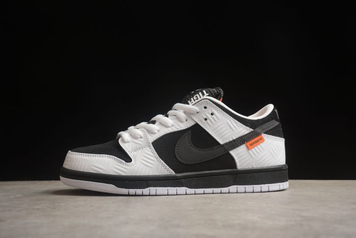 SB X Tightbooth Dunk Low (FD2629-100)