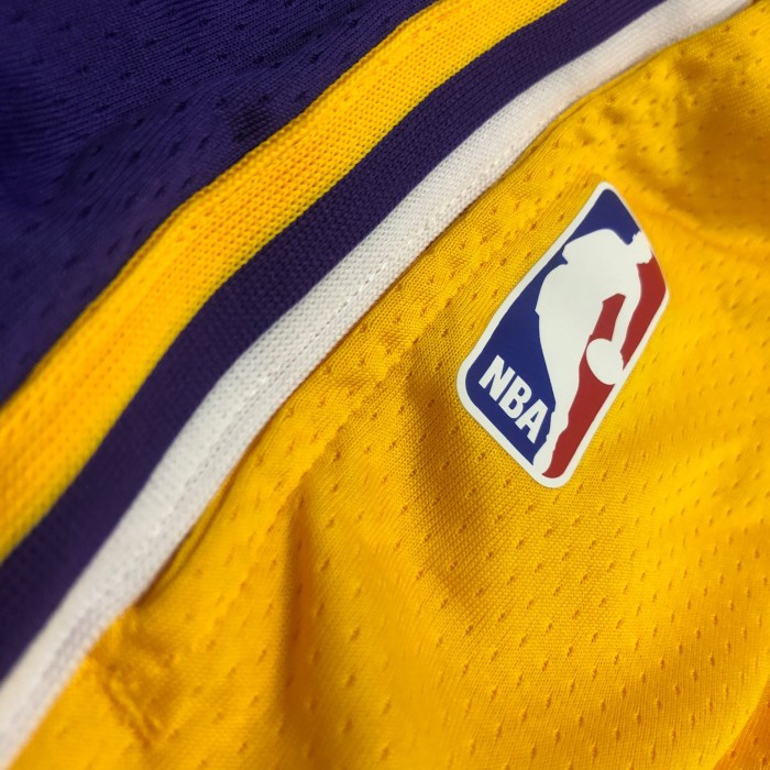 Los Angeles Lakers  Swingman Shorts  Classic Edition  20/21