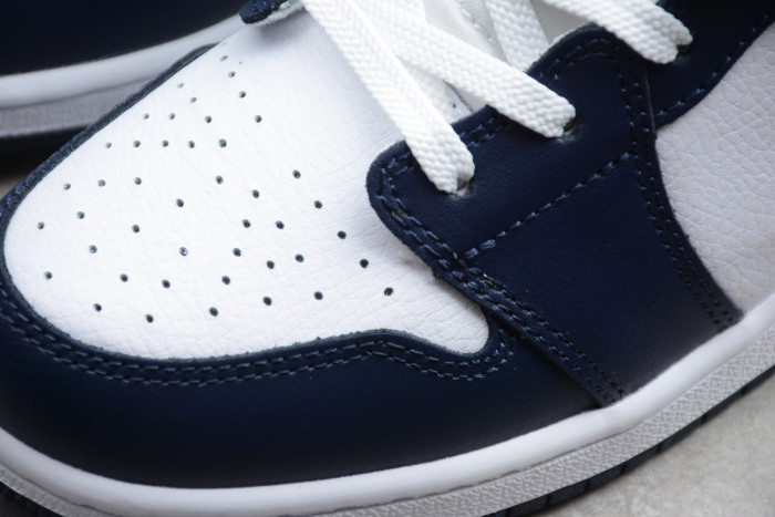 AIR JORDAN 1 MID OBSIDIAN (554724 174)