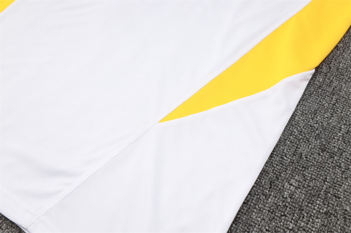 Real Madrid Training Jersey 23/24