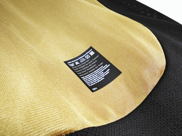 Manchester United 2001/02 Reversible Centenary Retro Jersey